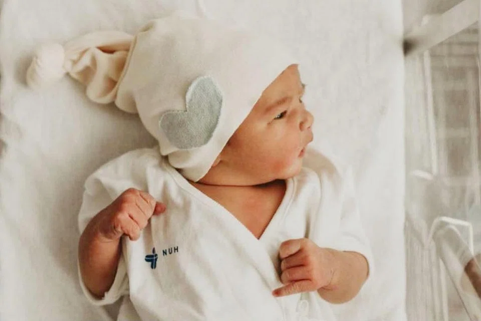 SECARA NORMAL: Nadiah dapat lahirkan Inaaya (gambar atas) secara normal dan pantas. Inaaya bermaksud hadiah daripada Tuhan.- Foto BOWS AND RIBBON PHOTOGRAPHY