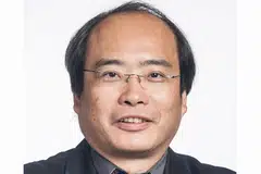 Profesor Madya Yeo Tseng Tsai, Ketua dan Konsultan Kanan Divisyen Pembedahan Saraf di NUH.