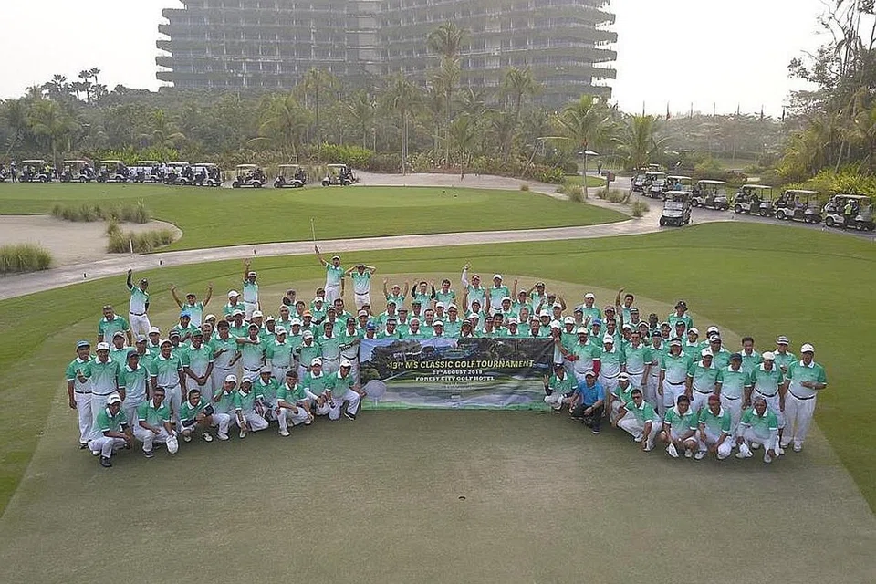 BERJALAN LANCAR: Seramai 112 peserta menyertai edisi ke-13 kejohanan MS Classic di padang golf Forest City rekaan Jack Nicklaus di Johor, Malaysia, pada Selasa lalu. - Foto MS CLASSIC