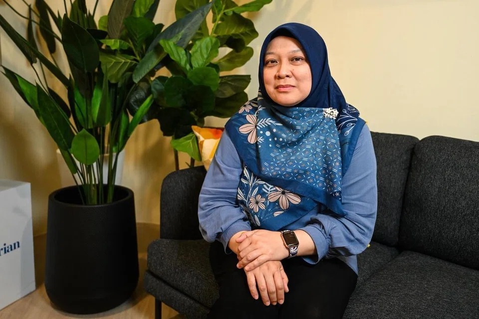 DR INTAN AZURA MOKHTAR