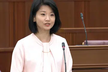 Menteri Negara (Pembangunan Sosial dan Keluarga merangkap Ehwal Dalam Negeri), Cik Sun Xueling.