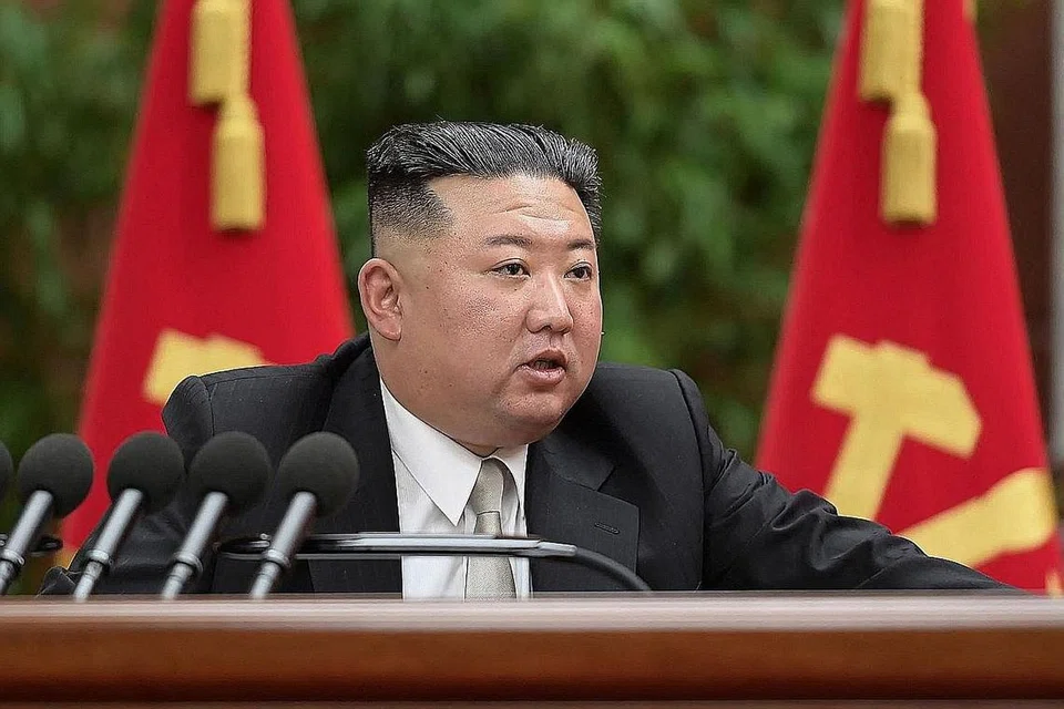 ENCIK KIM JONG UN