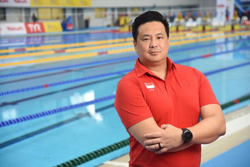 Bekas perenang negara, Mark Chay, pernah mewakili Singapura dalam Sukan Olimpik, Komanwel, Asia dan Sukan SEA 