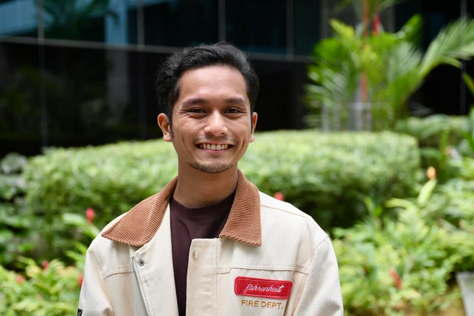 Encik Muhammad Asyraf Mustaffa berkata belia hari ini masih optimis, tetapi sedang berusaha menyesuaikan diri dengan dunia yang berubah begitu pantas.