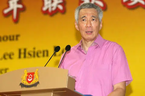BUAT PERANCANGAN AWAL: PM Lee berkata kenaikan GST diumumkan lebih awal agar rakyat dapat membuat perancangan terlebih dahulu. - Foto BH oleh JONATHAN CHOO