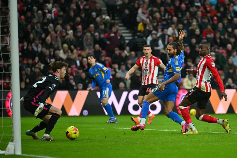 Leeds, Calvert-Lewin, teruskan jaringan