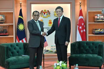 S’pura, M’sia, perkukuh hubungan pertahanan
