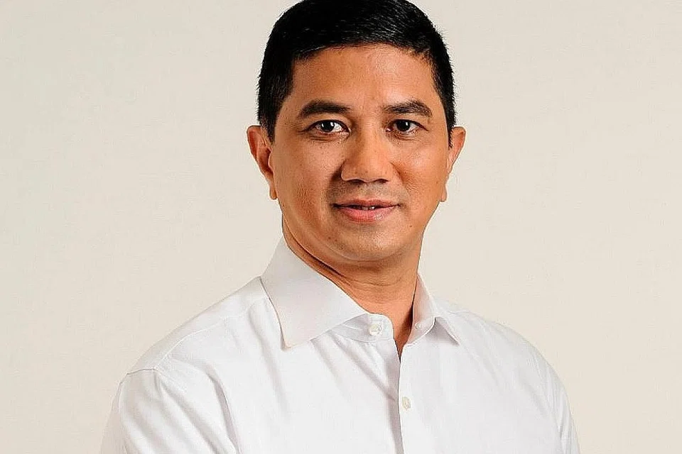 DATUK SERI AZMIN ALI: Pikul tugas semarakkan ekonomi dan ada kaitan dengan tanggungjawab menangani kos kehidupan.