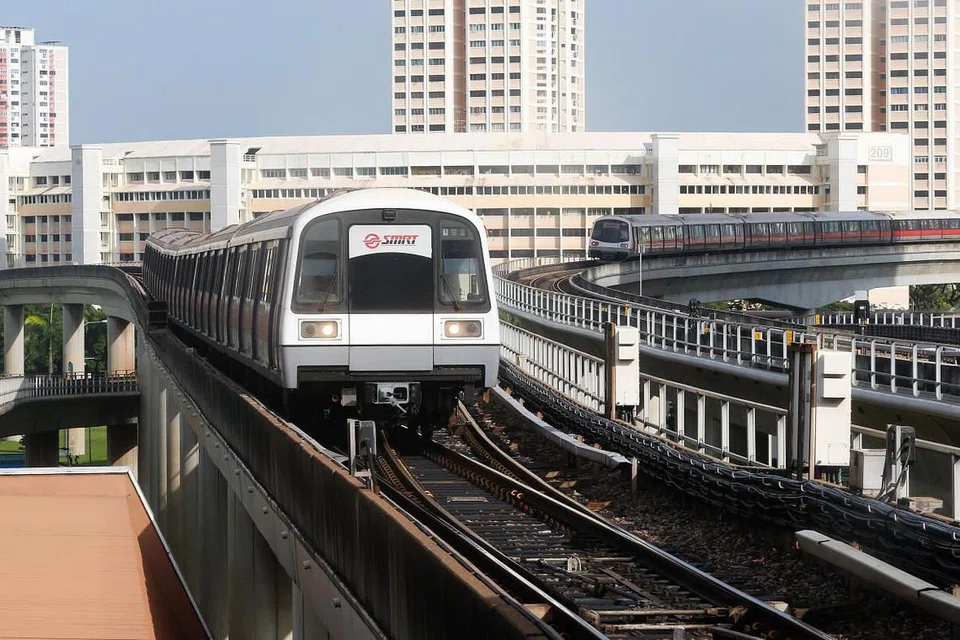 Saranan panel pakar kuasa yang dibentuk untuk mengkaji semula sistem elektrik rangkaian MRT termasuk memeriksa aset lebih kerap, menggantikan komponen lebih kerap, dan menerima pakai teknologi pemantauan baru. 