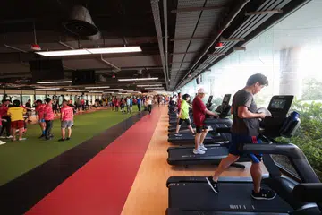 Warga Singapura dan Penduduk Tetap (PR) bakal mendapat tambah nilai kredit ActiveSG sekali sahaja sebanyak $100 sempena Singapura meraikan tahun SG60 apabila mereka log masuk ke MyActiveSG+ antara 2 Jun dan 31 Disember.