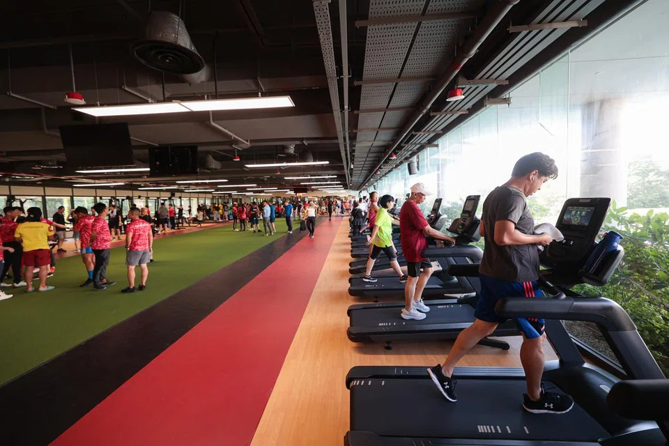 Warga Singapura dan Penduduk Tetap (PR) bakal mendapat tambah nilai kredit ActiveSG sekali sahaja sebanyak $100 sempena Singapura meraikan tahun SG60 apabila mereka log masuk ke MyActiveSG+ antara 2 Jun dan 31 Disember.