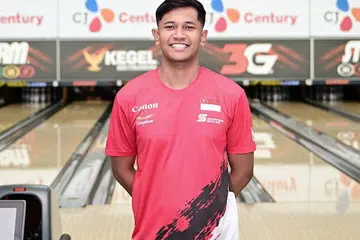 Nu’man Syahmi Yusri, spex, bowling