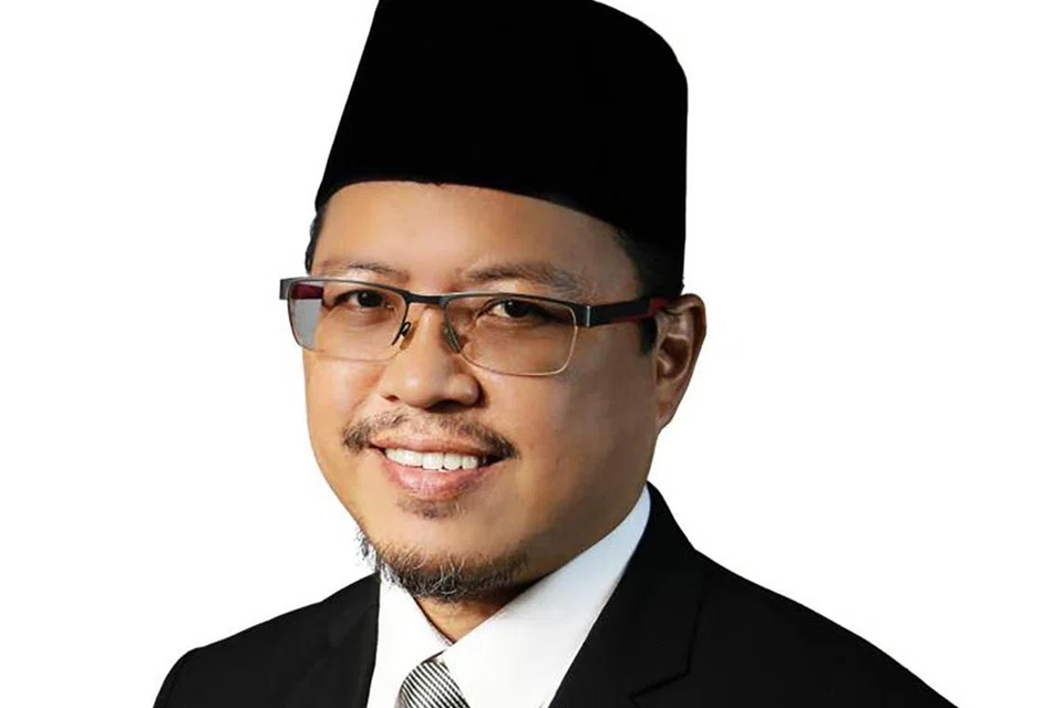 USTAZ AHMAD SHAMSUDDIN AHMAD: Guru Al-Quran & Bahasa Arab, Madrasah Aljunied Al-Islamiah