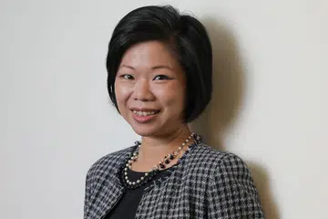 Menteri Negara Kanan (Ehwal Luar merangkap Pembangunan Negara), Cik Sim Ann.