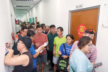 Kaunter maklumat Permit Masuk Kenderaan (VEP) bagi pemandu yang ingin memasuki Malaysi dari Singapura terletak di tingkat tiga di 186, Woodlands Industrial Park E5.