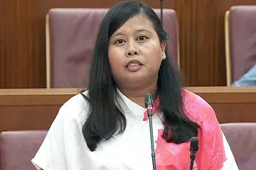 "Memandangkan daya tahan kewangan merupakan bahagian amat penting dalam membina daya tahan peribadi, saya menggesa pemerintah agar memperkukuh lanjut program keupayaan kewangan nasional, contohnya dengan menyasarkan segmen tertentu yang mempunyai keupayaan kewangan lebih rendah, seiring dengan rangka kerja perlindungan pengguna yang lebih kukuh." - Anggota Parlimen GRC Sembawang, Cik Mariam Jaafar.