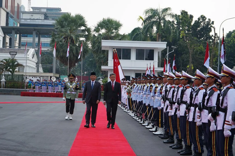 S’pura, Indonesia, kemudahan latihan pertahanan