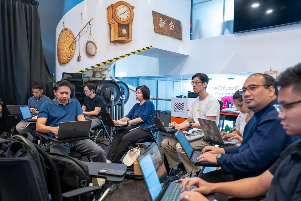 AMP menganjurkan bengkel “Learner’s Circle” pada 26 September di SG Innovate, 32 Carpenter Street. Ia bertujuan untuk menyediakan ruang bagi peserta membina jaringan dan belajar antara satu sama lain. Bengkel itu menggalak peserta supaya berkongsi ilmu, pengalaman dan pandangan, selain membina hubungan dengan peserta lain.