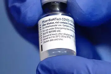 Jawatankuasa Pakar bagi Vaksinasi Covid-19 berkata vaksin Pfizer-BioNTech telah menunjukkan keberkesanan tinggi sebanyak 95 peratus.