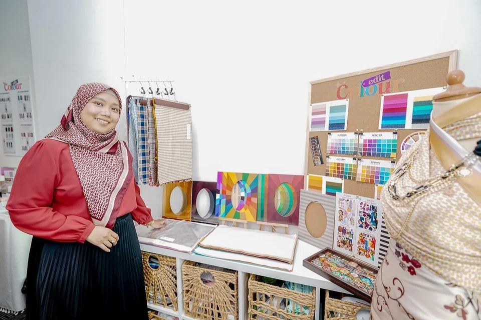 analisis warna, perundingan imej, warna peribadi