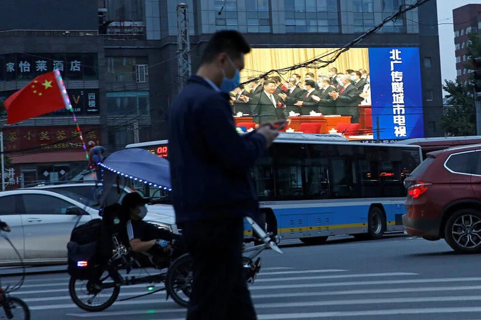 TIDAK MAMPU LEKA: Walaupun China melaporkan tiada jangkitan baru kes koronavirus buat julung-julung kalinya sejak Januari lalu, Perdana Menteri Li Keqiang menegaskan mereka masih menghadapi cabaran besar. 