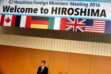 Menteri Luar Jepun, Encik Fumio Kishida, pada majlis perasmian Mesyuarat Menteri Luar G-7 di Hiroshima pada 10 April, 2016. 