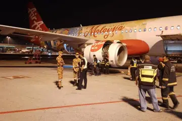 Pesawat jenis Airbus A320-216 yang berlepas dari Kuala Lumpur ke Shenzhen, China, pada 26 Mac dengan 177 penumpang terpaksa berpatah balik ke Lapangan Terbang Antarabangsa Kuala Lumpur 2 (KLIA2) selepas mengalami kebakaran enjin.