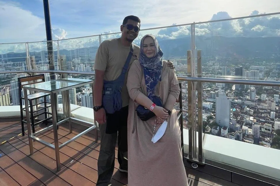 Pada penghujung 2023, Cik Masturah bersama suaminya, Encik Muhammad Farhan, memutuskan untuk mengambil anak titipan melalui PPIS Oasis, sebelum dipadankan dengan seorang bayi berusia tiga bulan pada Januari 2024.