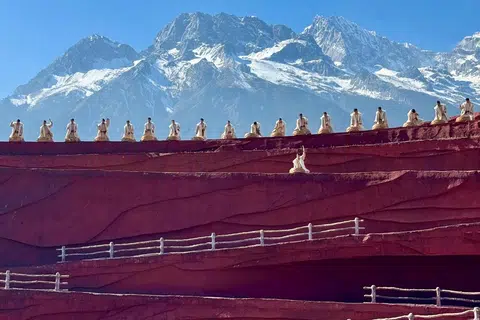 Pertunjukan Impression of Lijiang. 