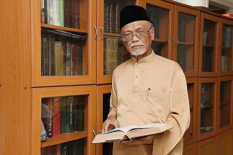 KALAU ADA PILIHAN: Ustaz Pasuni Maulan secara peribadi merasakan tidak ramai pasangan yang akan memilih bernikah secara 'online' jika ia boleh dilakukan secara fizikal. - Foto fail