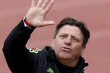 Miguel Herrera: Baru membantu pasukannya memenangi kejuaraan Piala Emas - kejohanan ala Piala Dunia bagi negara-negara di benua Amerika Tengah dan Caribbean.