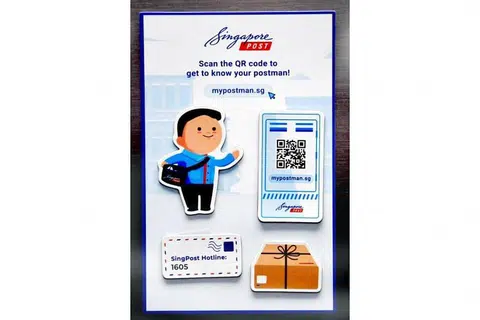 NILAI POSMEN ANDA: SingPost akan mengirimkan hampir dua juta set magnet kepada penduduk dan unit perniagaan di Singapura sebagai sebahagian kempen MyPostman.