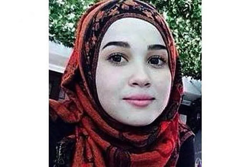 TERSEPIT: Chach akui tersepit antara syarikat yang menguruskan kerjayanya, Wirefame Entertainment, dengan kakaknya, Emma Maembong (gambar), yang merupakan kekasih Zizan. - Foto MSTAR ONLINE