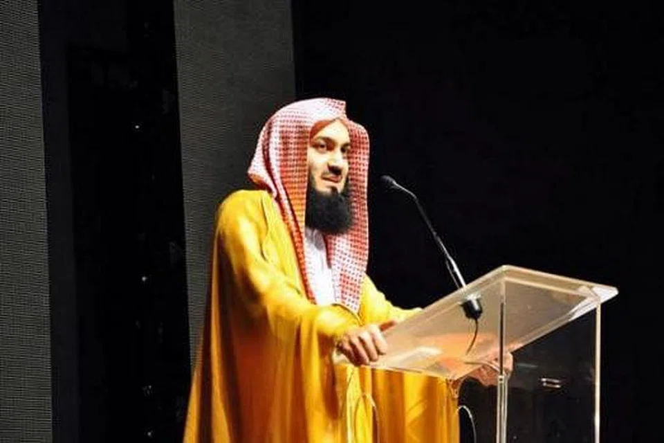 MUFTI ISMAIL MENK: Akan mengongsi fakta sejarah Ashabul Kahfi dan sebab kisah itu dijelaskan dengan terperinci dalam Al-Quran dalam forum belia kempen Dana SIAP Akhirat anjuran bersama LBKM dan Madrasah Al-Arabiah. - Foto fail