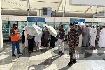 Metro Mashaer, tren, Arab Saudi, suhu panas, Makkah