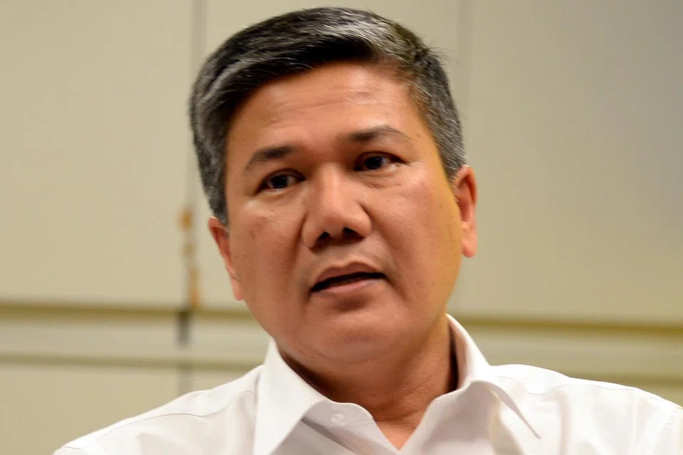 ENCIK AZMOON: Belanjawan menggariskan dua tema - untuk Singapura terus maju ke hadapan dan bersiap sedia bagi hari muka.