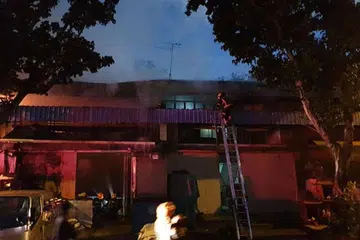 SCDF kerah 40 ahli bomba padam api di gedung di Eunos, tiada kecederaan dilapor