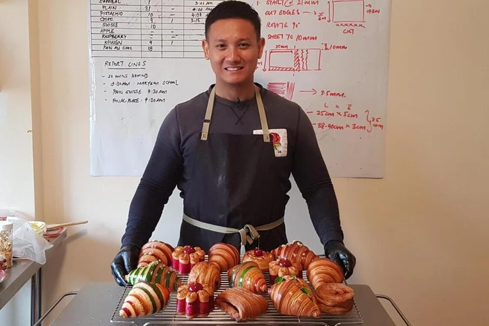 Luangkan masa bersama pasangan anda untuk menyertai sesi membuat biskut bersama Captain Roti, sambil berbual tentang isu keluarga dan keibubapaan dalam acara anjuran Berita Harian pada 25 Oktober.