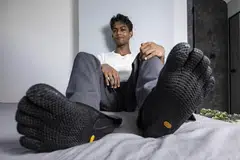 Vibram FiveFingers KSO EVO, toe-spreader