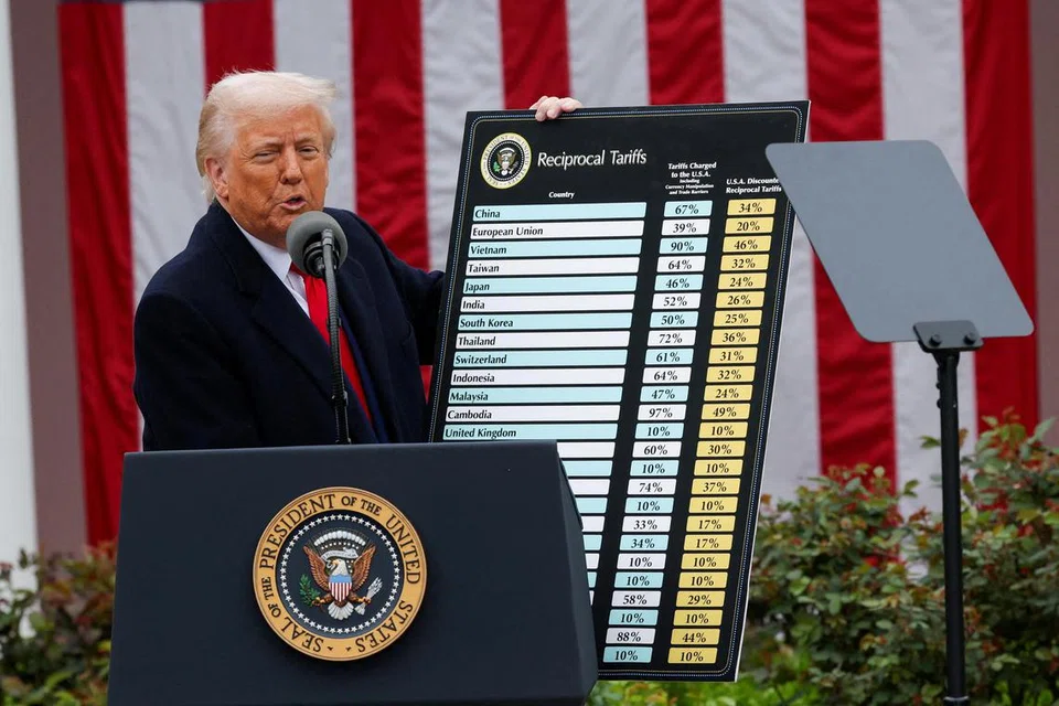 Presiden Amerika Syarikat, Encik Donald Trump, menyampaikan ucapan mengenai tarif timbal balik semasa acara di Rumah Putih di Washington, DC, pada 2 April. 