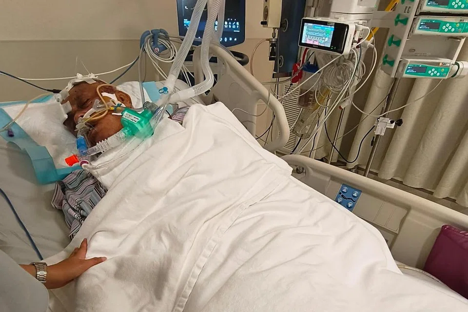 Encik Aziz Shariff kini dirawat di Unit Jagaan Rapi (ICU) di Hospital Khoo Teck Puat (KTPH) selepas terlibat dalam satu kemalangan jalan raya pada 1 Jun. 