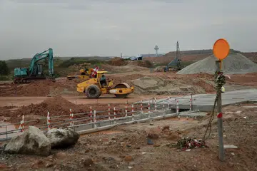 KERJA PEMBAIKAN: Dijangka bermula pada 2024, kerja pembaikan untuk jalan raya di Changi South bertujuan menyokong peningkatan dalam permintaan perjalanan daripada pembangunan akan datang, seperti Terminal 5 di Lapangan Terbang Changi.