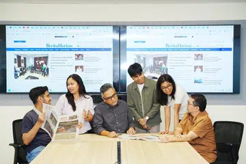 nazry mokhtar, berita harian. compact