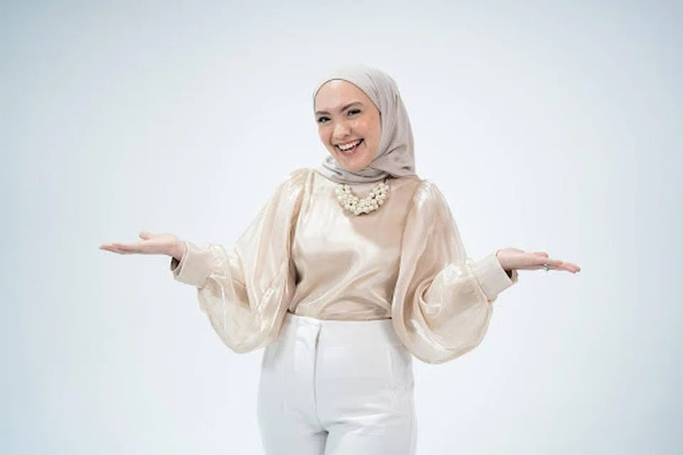 Cik Ainon Talib, Pengarah Pemasaran Kanan dan ejen hartanah dengan ERA Realty Network.