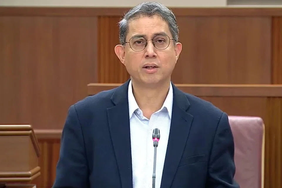Menteri Negara (Ehwal Dalam Negeri merangkap Pembangunan Negara), Profesor Madya Dr Muhammad Faishal Ibrahim.