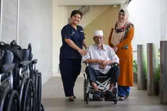 Hospital Alexandra, Dr Neeta Kesu Belani, Osman Abdollah, Hadijah Osman