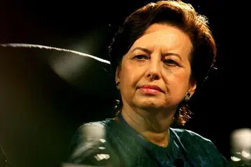 ISU 1MDB: Gabenor Bank Negara, Tan Sri Dr Zeti Akhtar Aziz berkata, pihaknya telah menerima laporan daripada Penguasa Kewangan Singapura (MAS) berkaitan pelaburan 1MDB. - Foto The Business Times