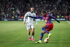 bola sepak, Barcelona, Lamine Yamal, menjaringkan gol pertamanya di Copa del Rey, tewaskan Albacete, 