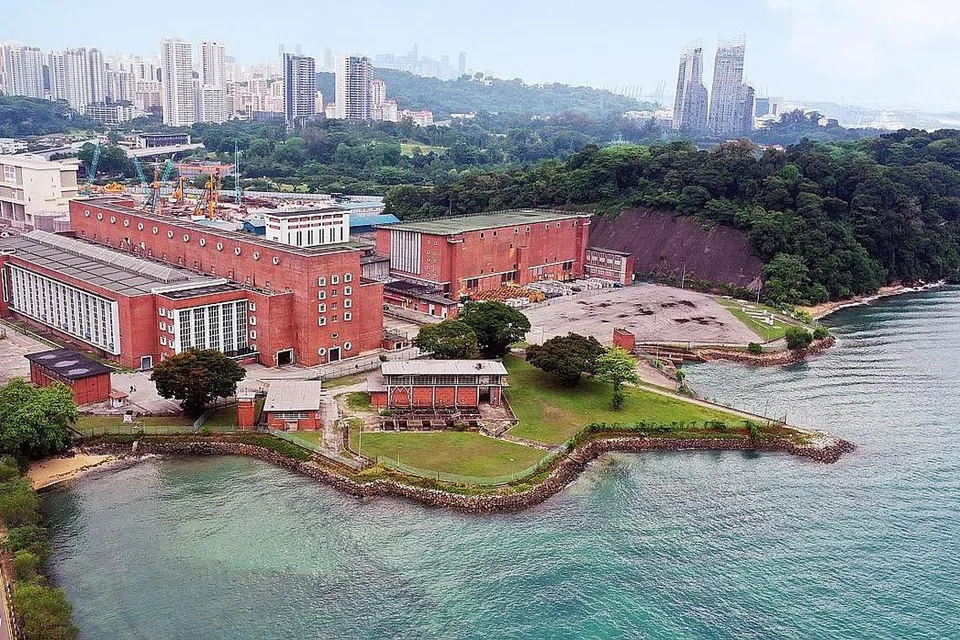 KINI... BAKAL JALANI TRANSFORMASI: Distrik Kuasa Pasir Panjang (atas) akan menjalani transformasi dan dihidupkan semula menjadi kawasan bersepadu, sebagai sebahagian daripada Pesisiran Selatan Besar atau Great Southern Waterfront (GSW). Ia akan menjadi antara projek transformasi terbesar dalam usaha membawa Singapura ke peringkat lebih tinggi.