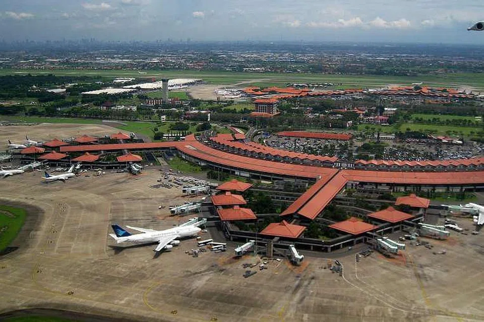 Pandangan udara Lapangan Terbang Antarabangsa Soekarno-Hatta yang diambil pada 1 Feb 2010. FOTO: Gunawan KARTAPRANATA VIA Wikimedia Commons